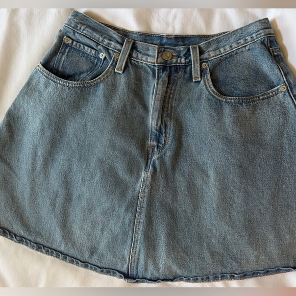 Levi's Dresses & Skirts - Levi’s Denim Mini Skirt Button Fly A-Line Light Wash Vintage Style Womens Medium